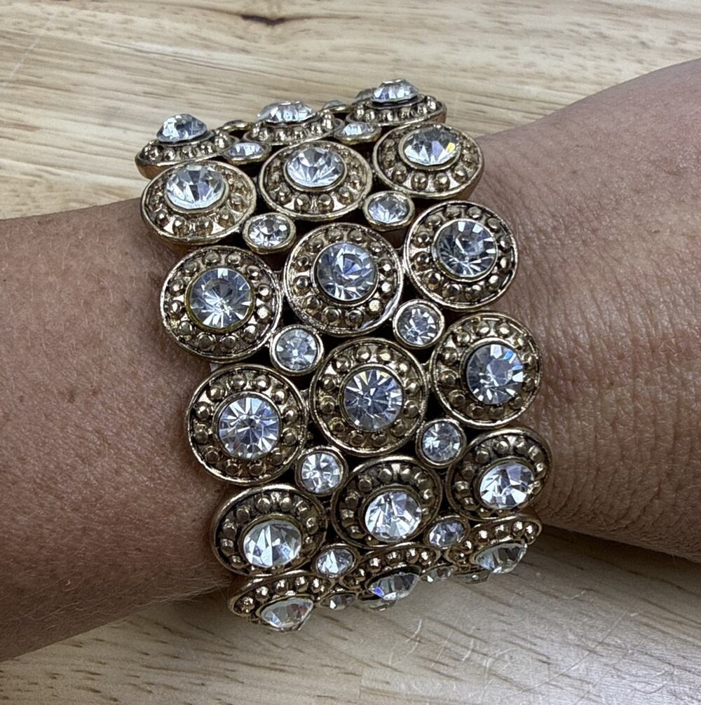 VINTAGE GOLD TONE STRETCH RHINESTONE BRACELET COLLECTIBLE ESTATE JEWELRY